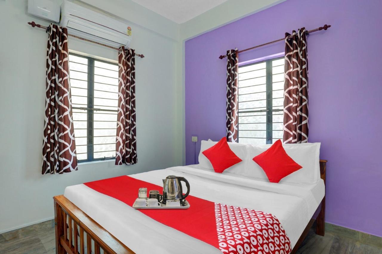 Super Hotel O Bevis Kazhakuttam Exterior photo