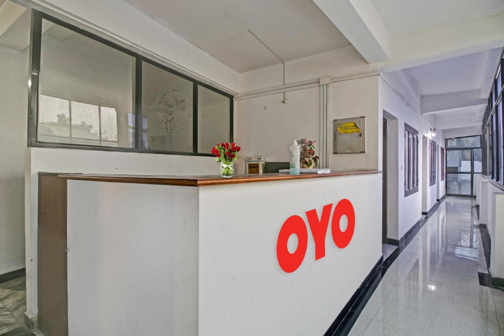 Super Hotel O Bevis Kazhakuttam Exterior photo